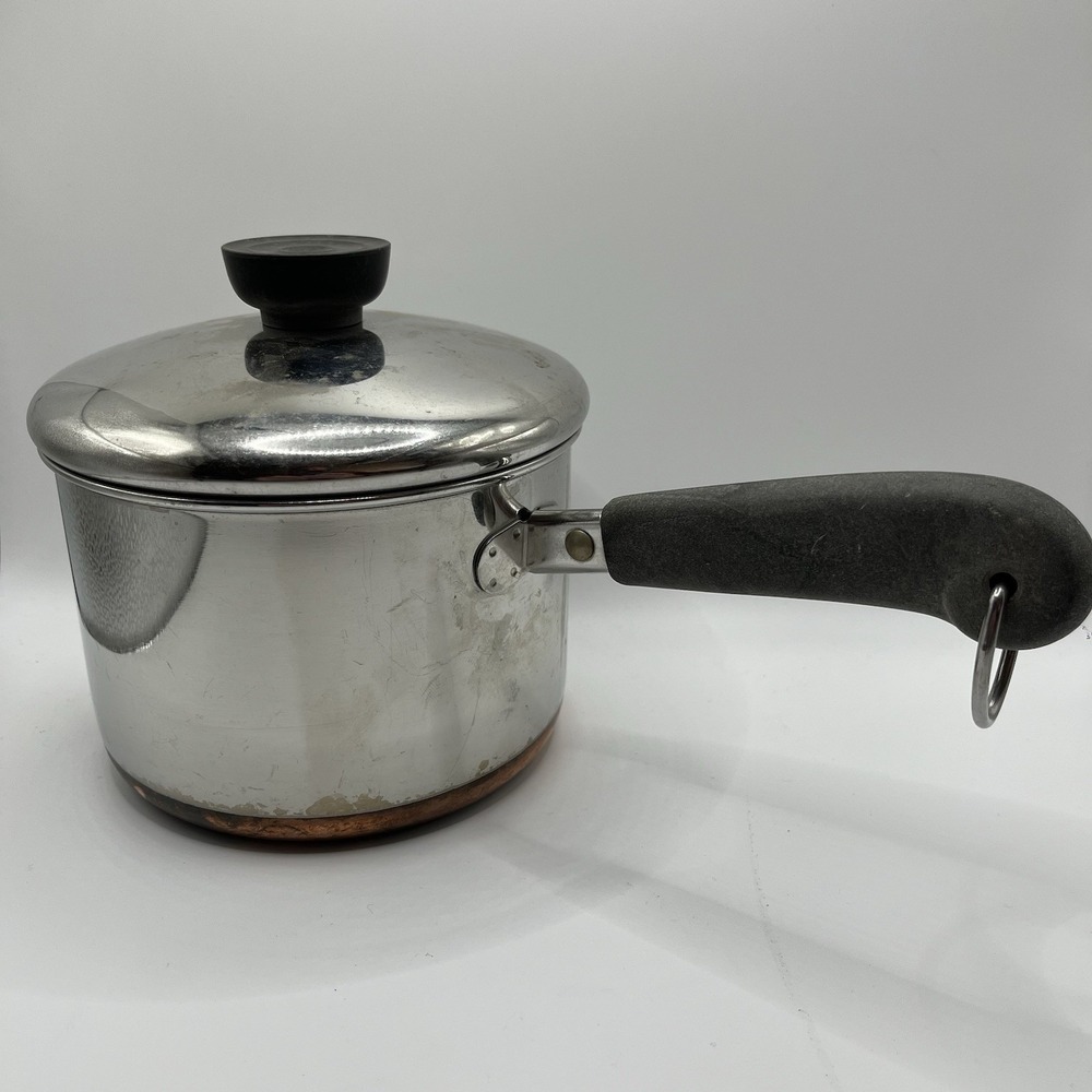 1801 Revere Ware 1 L 2 Qt Stainless Steel Sauce with Lid Made In Clinton IL USA